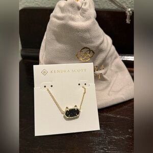 *NWT* Kendra Scott Gold and Black cat necklace